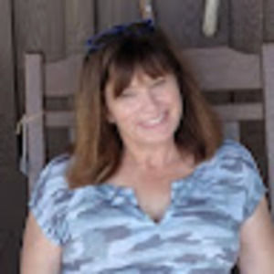 Meet your Posher, Catherine